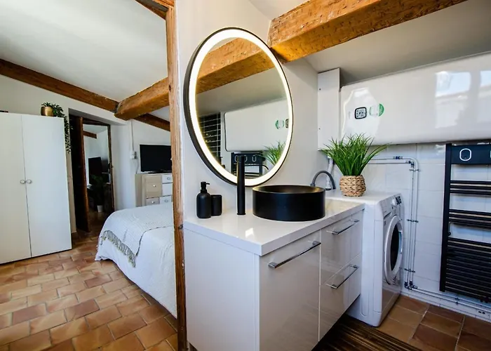 T2 Au Coeur D'ajaccio - Parking & Ac Apartmán